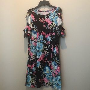 Girl’s Floral Dress M